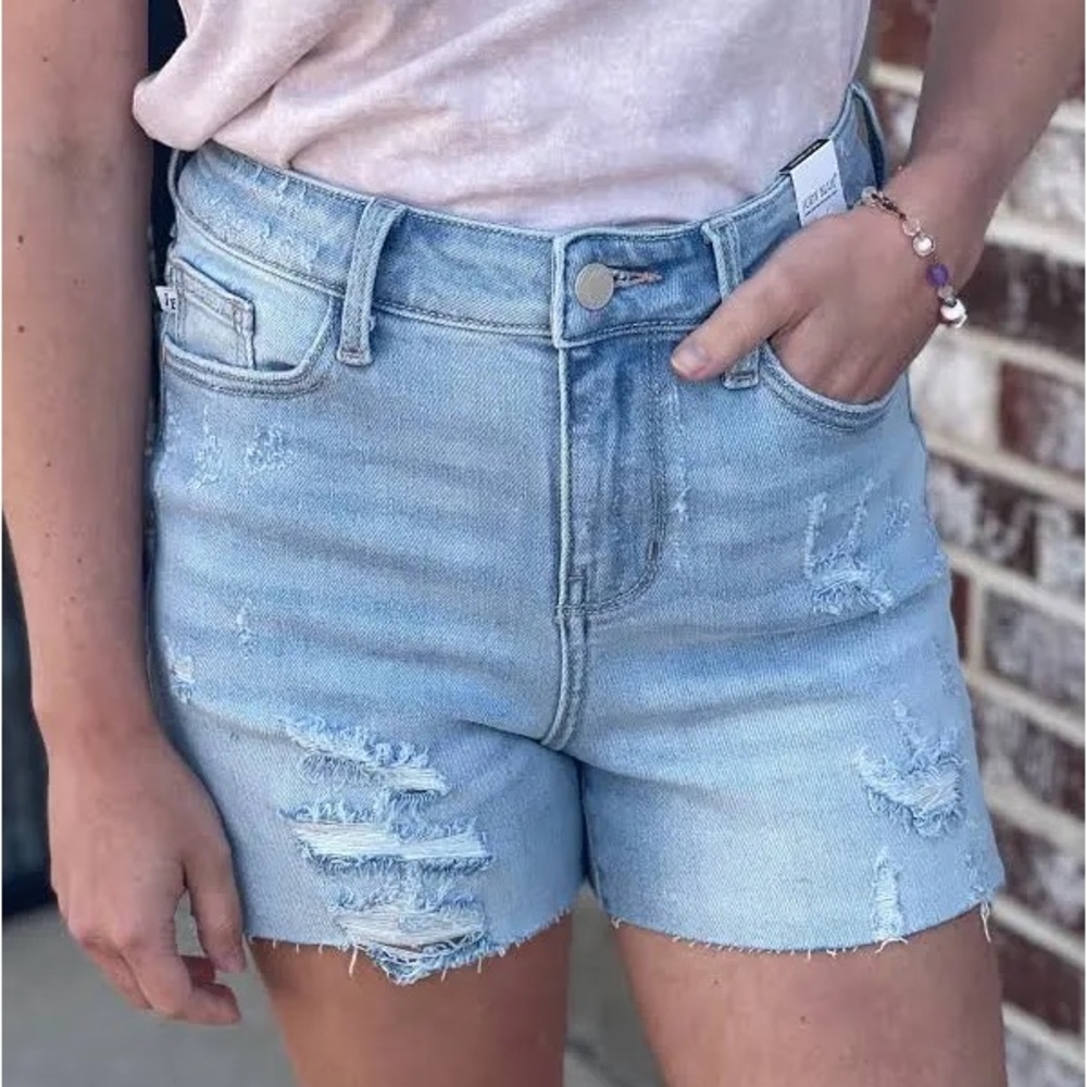 Judy Blue High Waist Raw Hem Shorts — 2XL